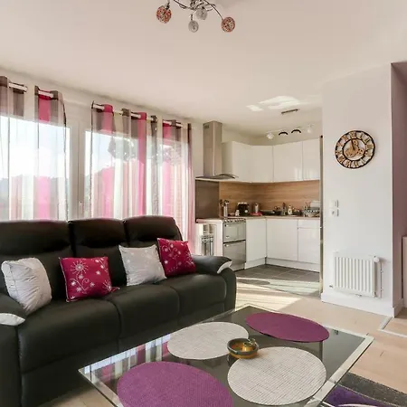 Apartment Cmg *